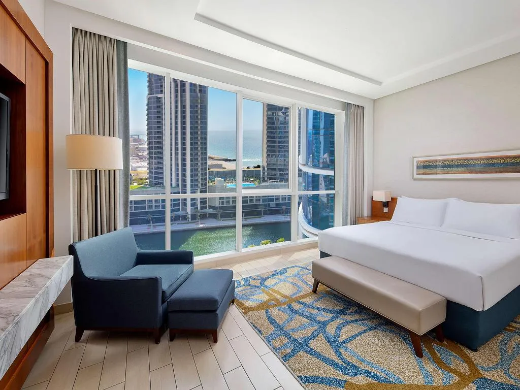 SUITE WITH KITCHENETTE Room, DoubleTree by Hilton Dubai, Jumeirah Beach, Dubai