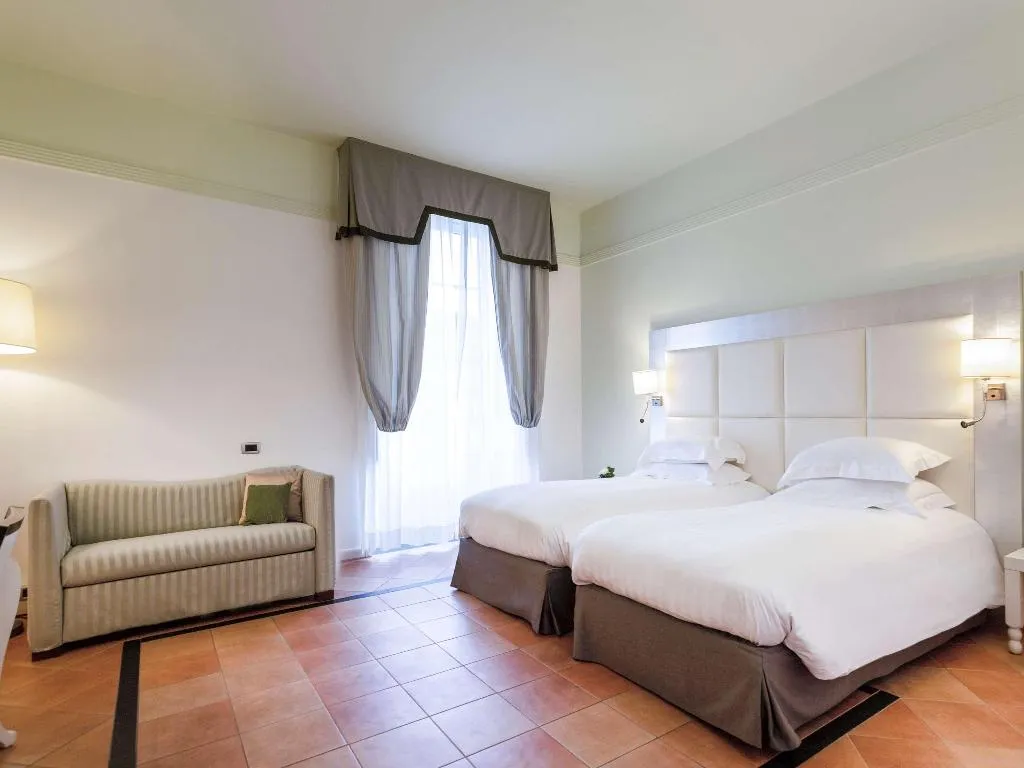 Room, Palazzo Caracciolo Naples, Naples