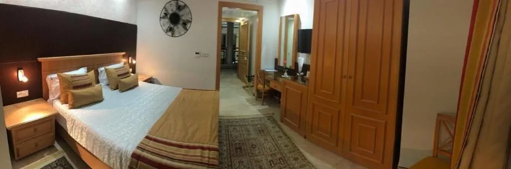 Room, Julius Hotel, Tunisia