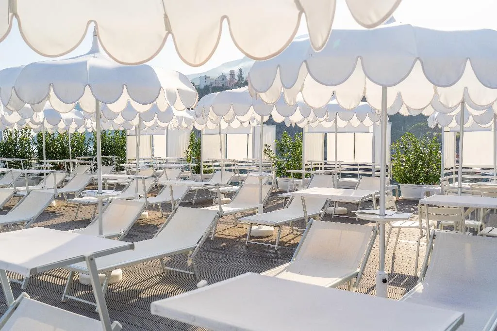 Beach, Mary Hotel, Naples