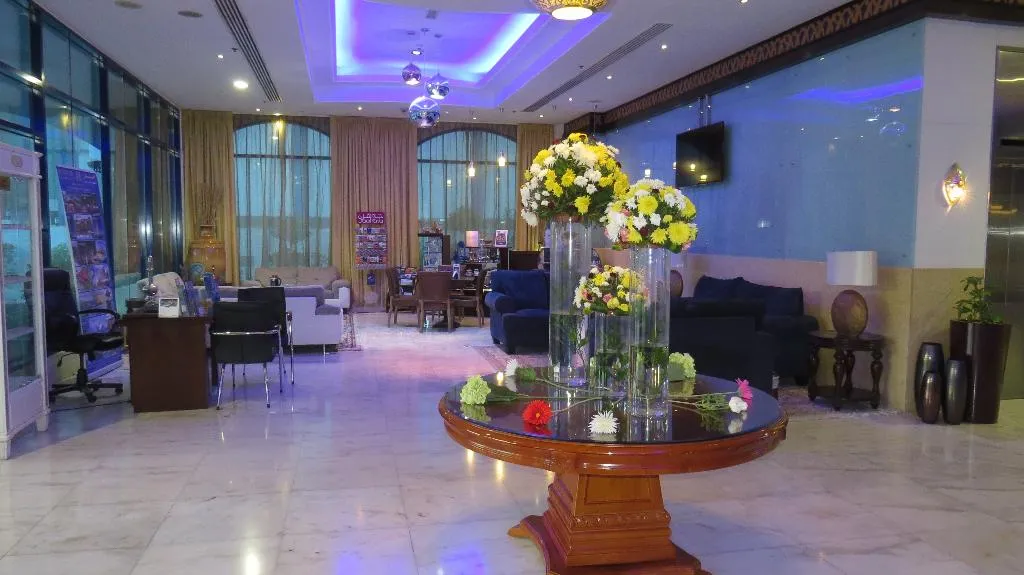 Lobby, The Park Hotel Ex Al Jawhara Gardens, Dubai
