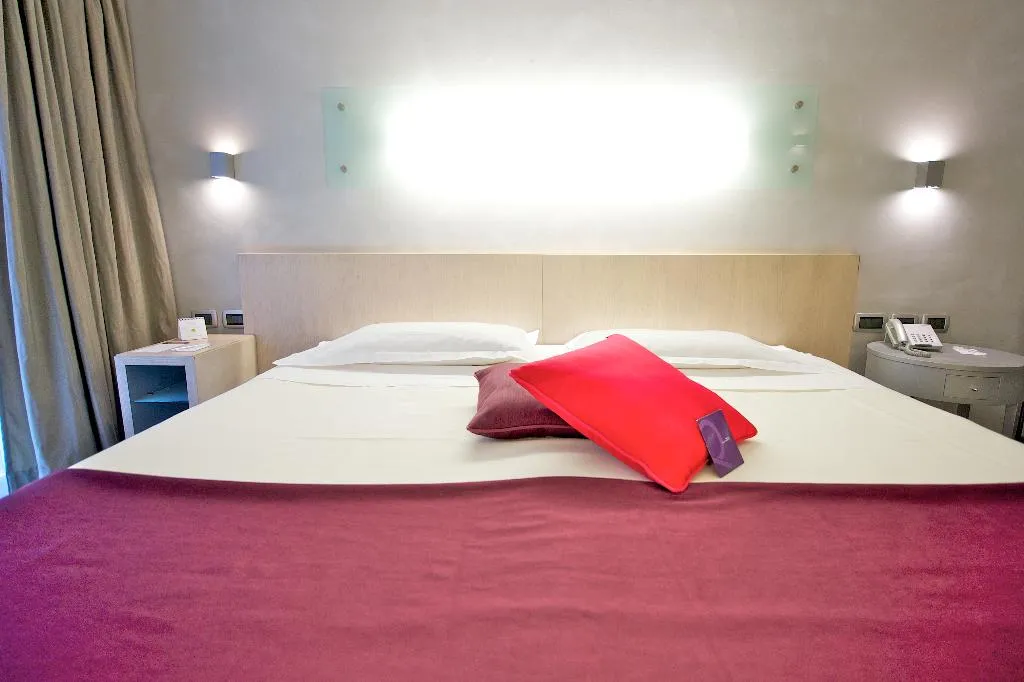 Room, Mercure Palermo Centro, Palermo