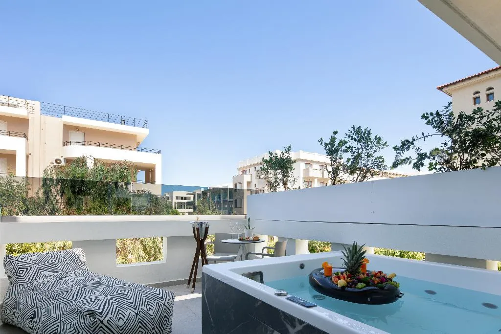 JUNIOR SUITE WITH JACUZZI Room, Atrium Ambiance Hotel, Crete