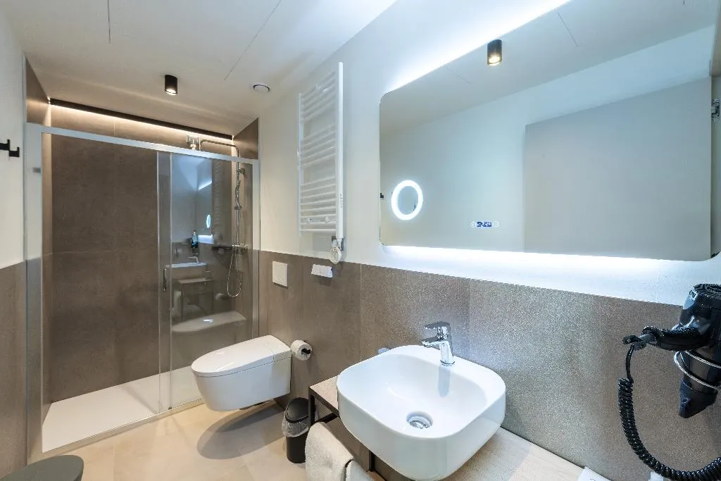 DOUBLE COMFORT Room, Neo Hotel, Milan