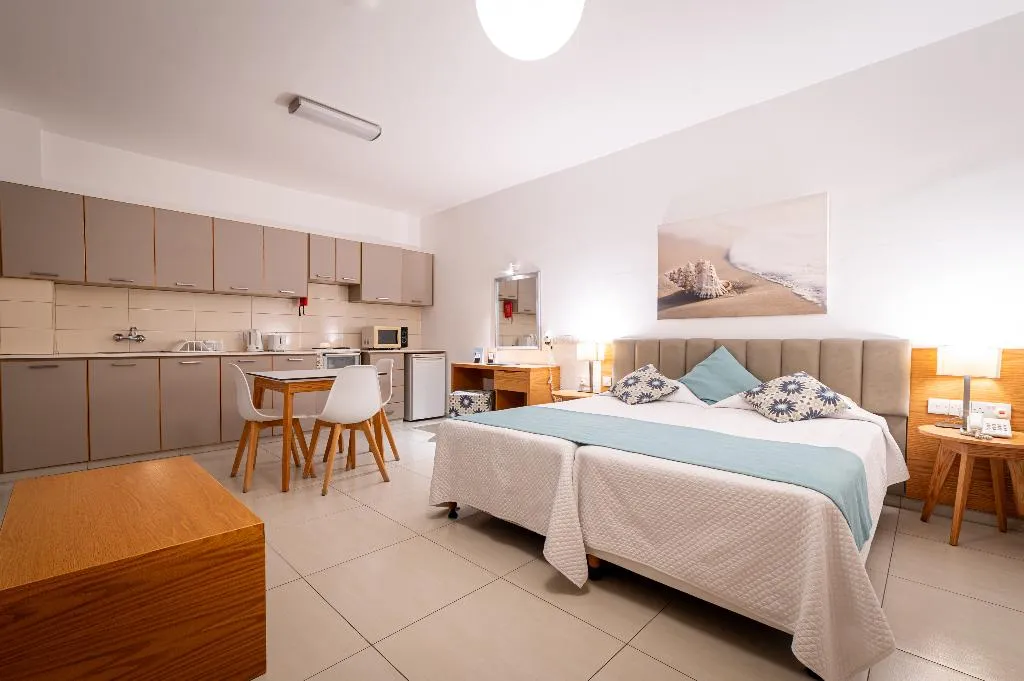 STUDIO SUPERIOR Room, Kefalos Beach Tourist Village, Cyprus