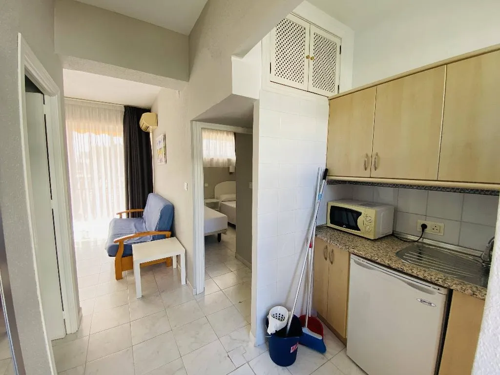 APARTMENT TWO BEDROOMS Room, Hotel Los Jazmines, Costa Del Sol