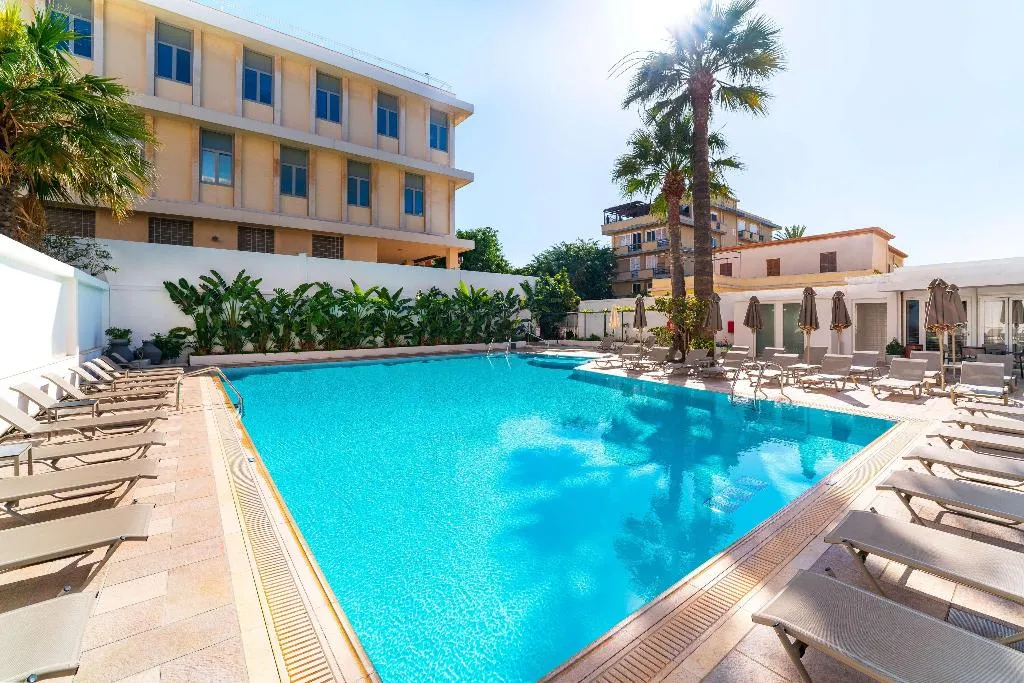 Pool, Best Western Plus Hotel Plaza, Rhodes
