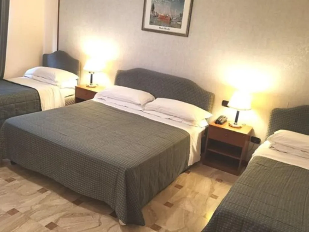 Room, Hotel Palace 2000, Rome