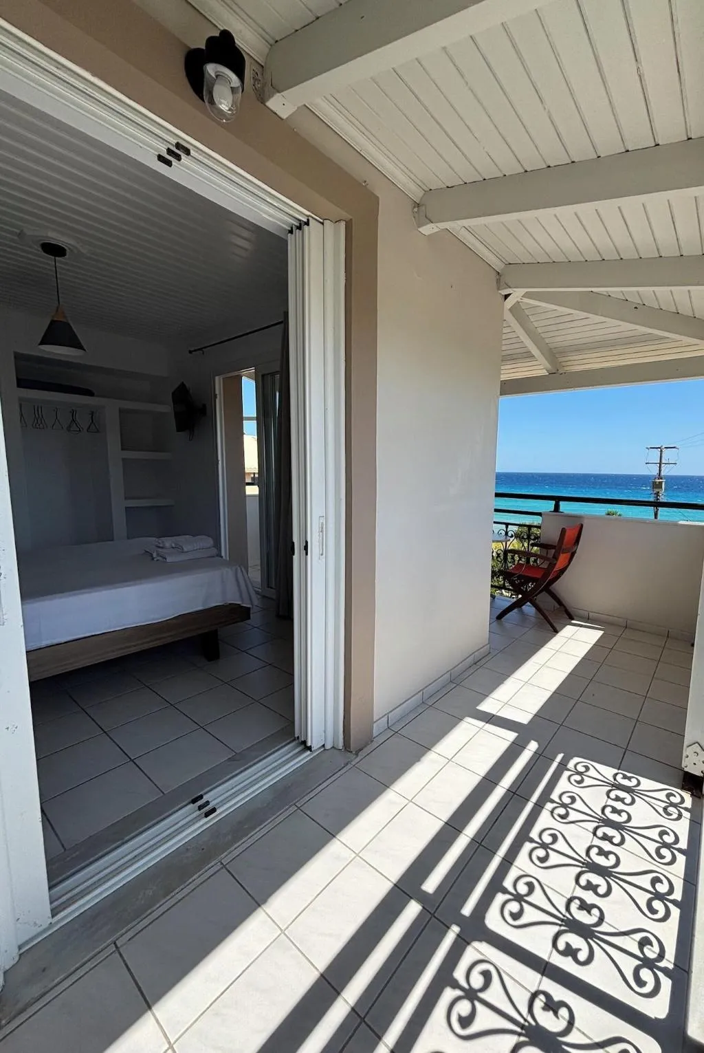 Room, Vaso Alykanas Studios, Zante