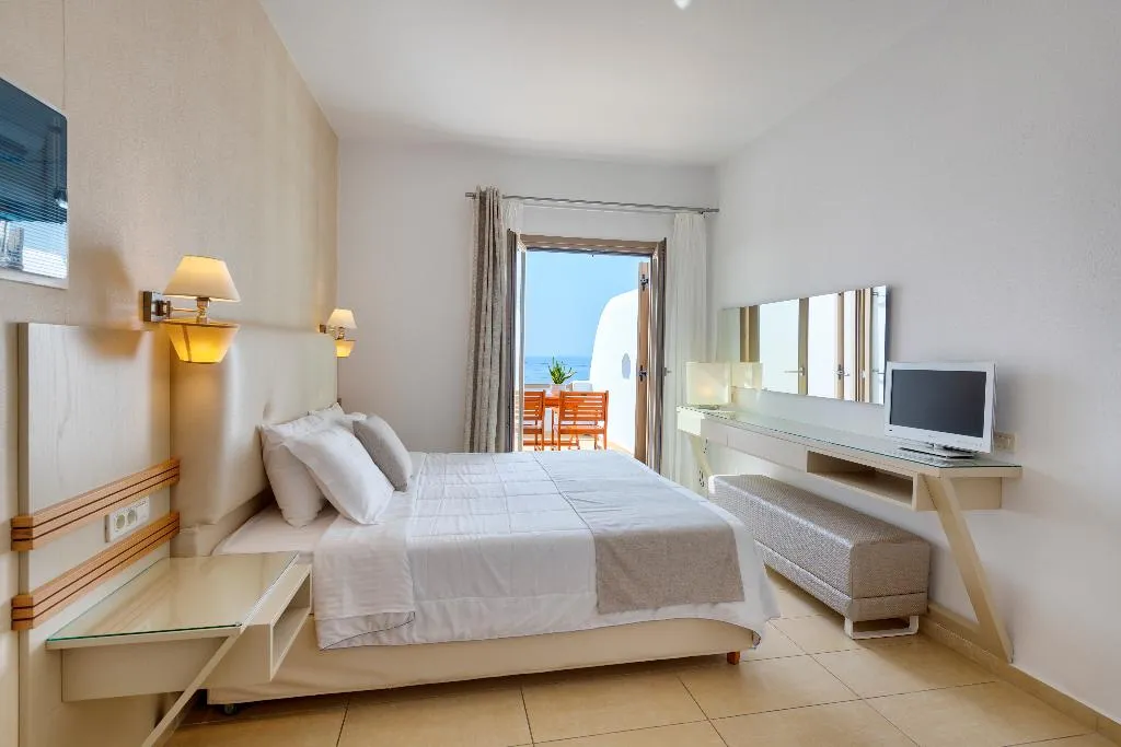 JUNIOR SUITE SEA VIEW Room, Lithos by Spyros & Flora, Mykonos