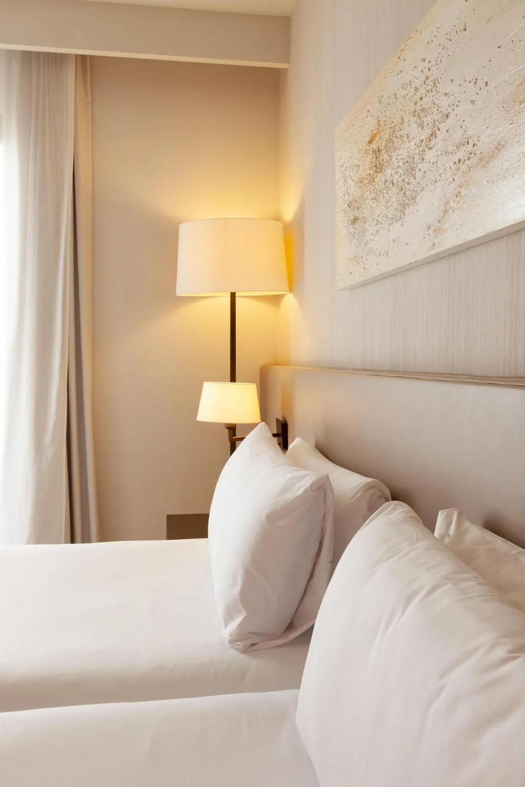 Room, Montanya Hotel & Lodge, Costa Brava