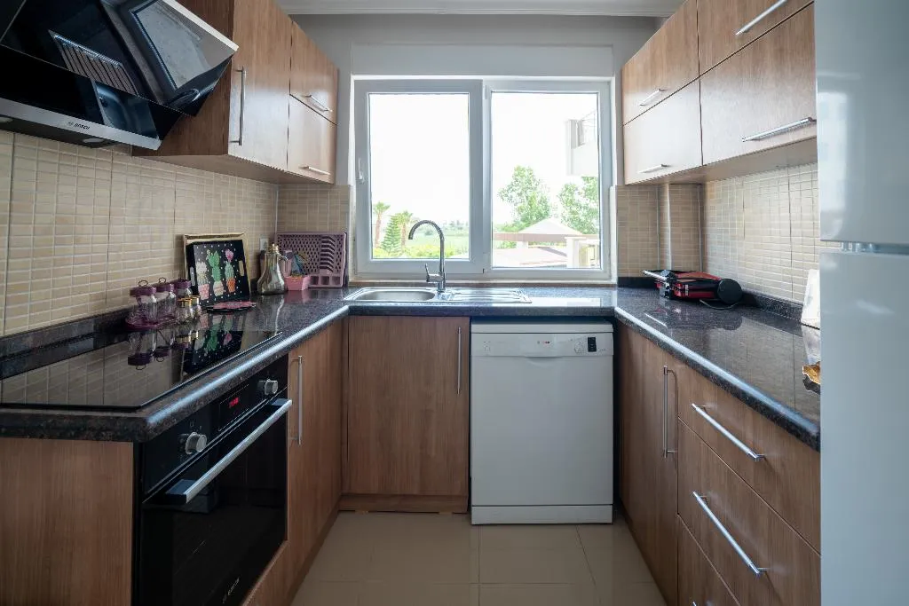 Room, River Park Residence, Antalya