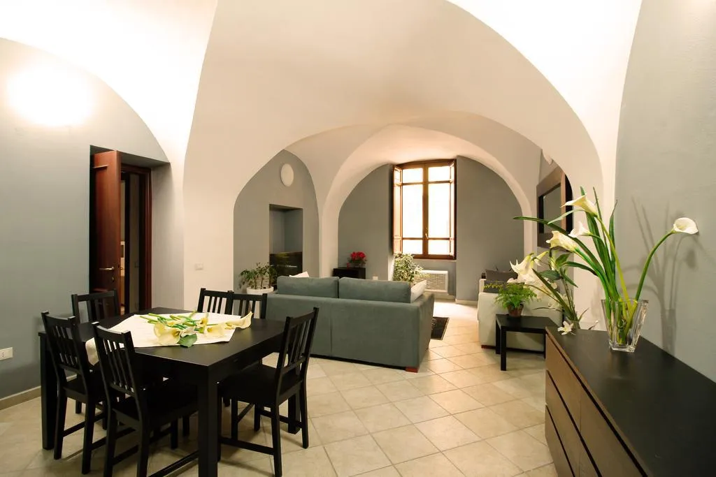 Lobby, Sardinian Gallery, Alghero
