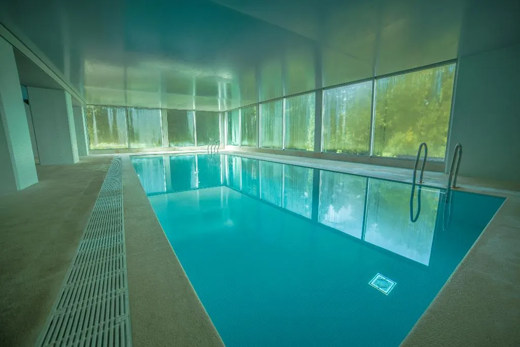 Pool, Joao Paulo II, Porto