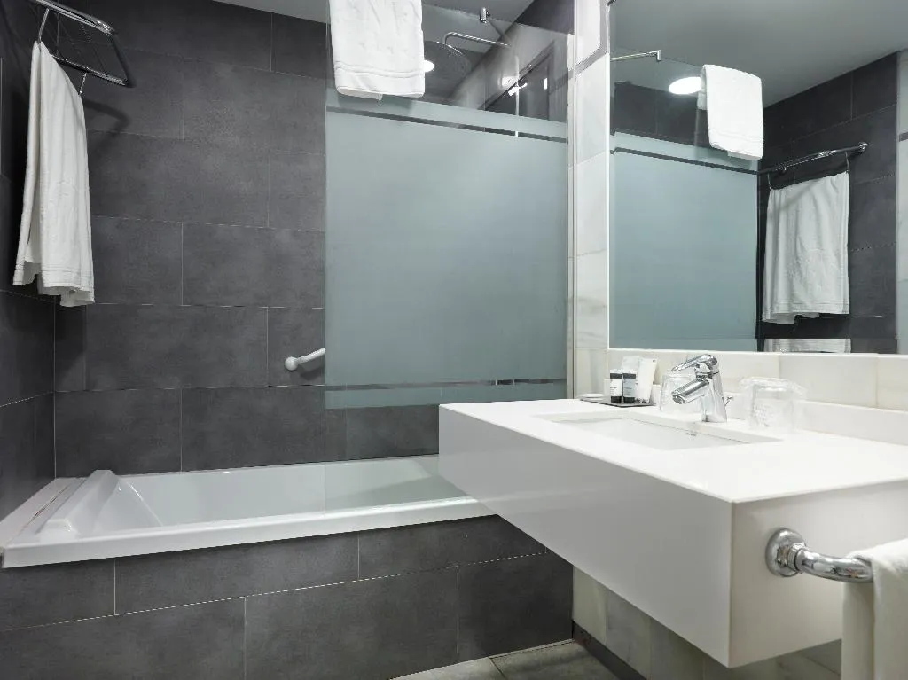 DOUBLE STANDARD Room, Maestranza, Costa Del Sol