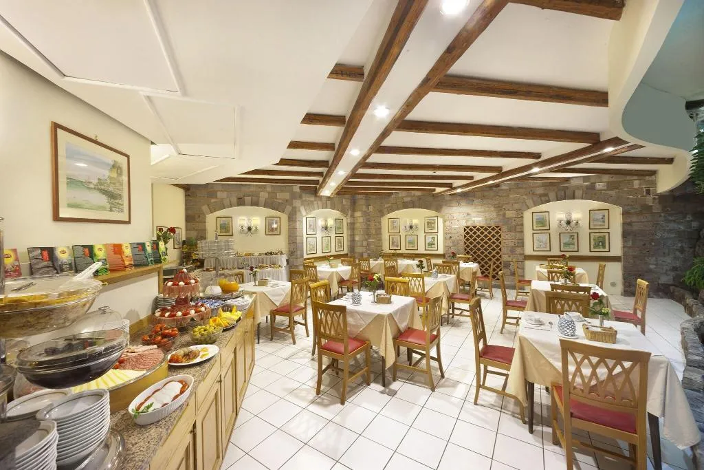 Restaurant, Del Mare, Naples