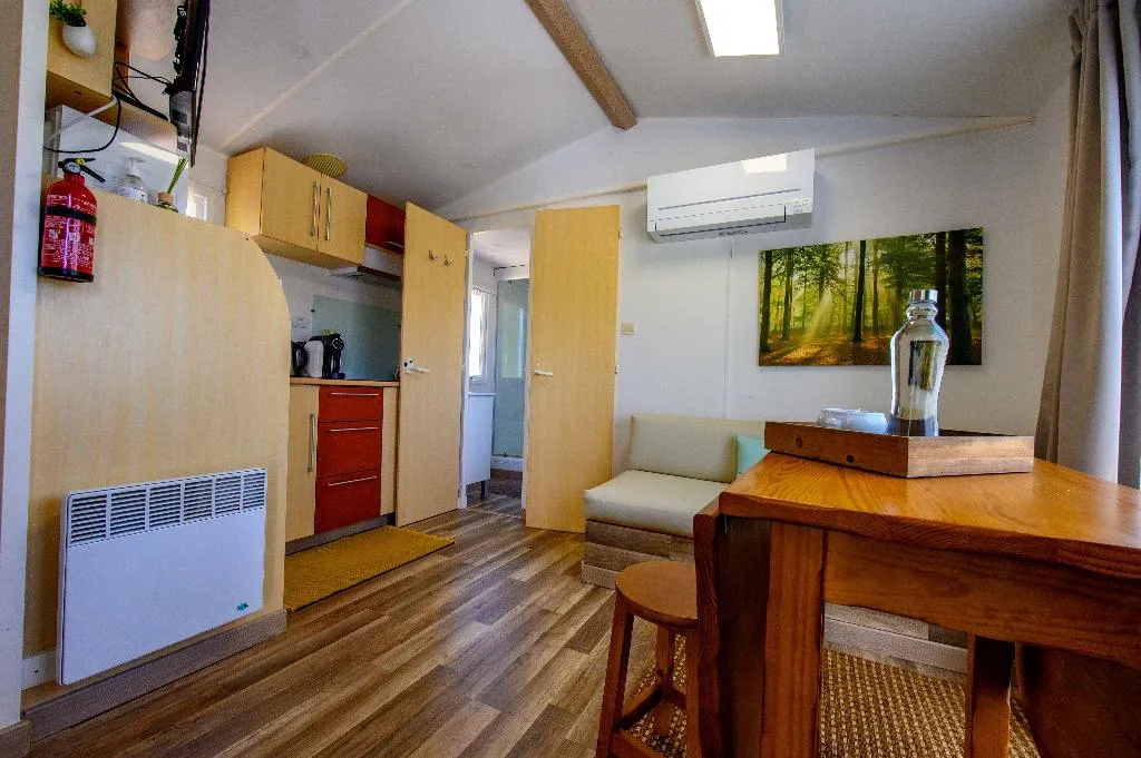 MOBILE HOME SUPERIOR LAKE VIEW Room, Quinta Do Quinto, Porto