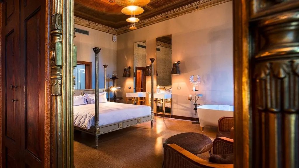 Room, Hotel Heureka, Venice