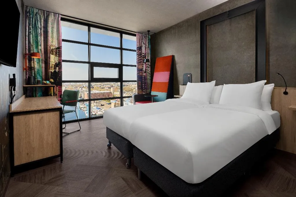 TWIN CITY VIEW Room, Inntel Hotels Amsterdam Landmark, Amsterdam