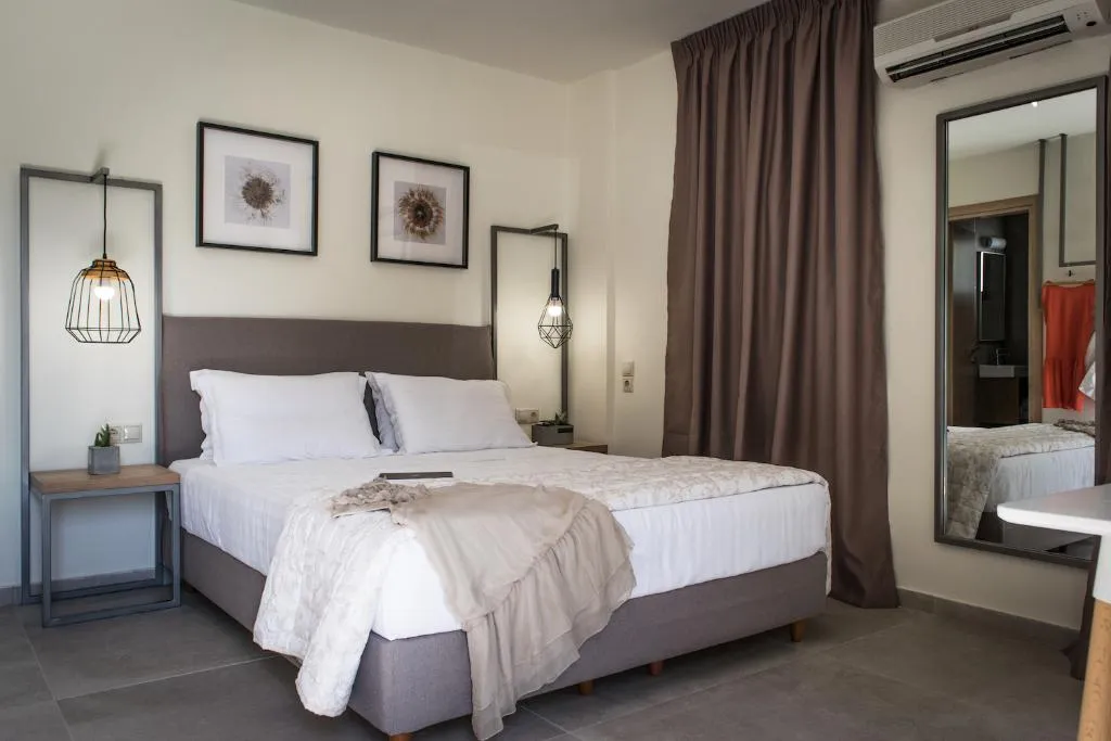 Room, Dream Village, Crete