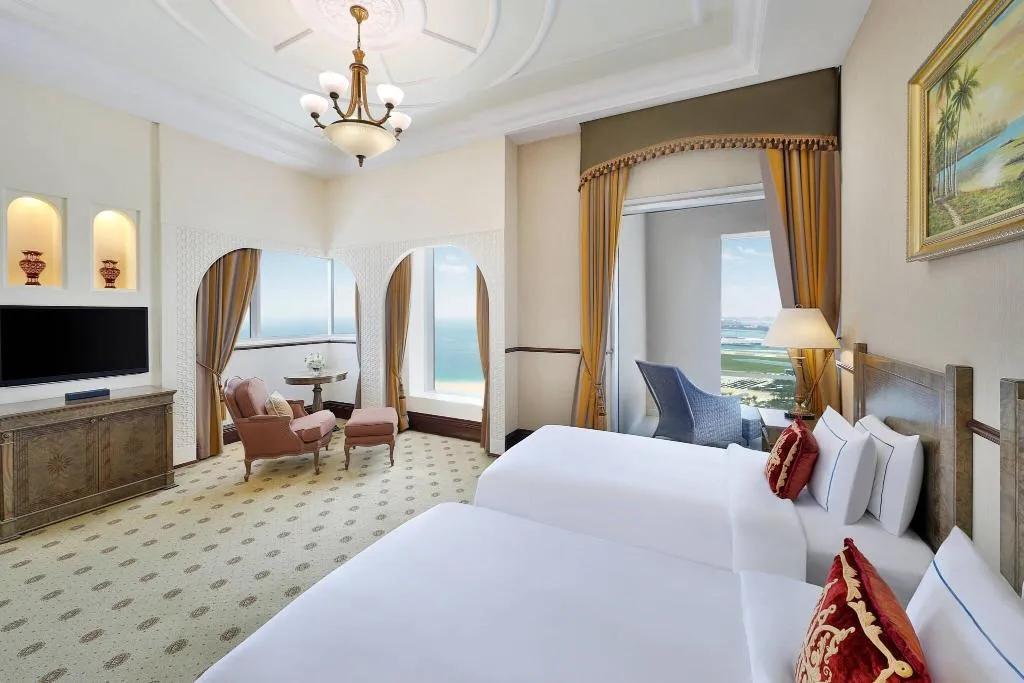 Room, Habtoor Grand Resort, Autograph Collection, Dubai