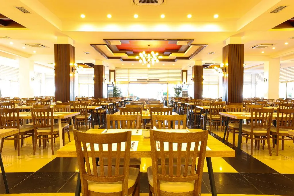 Restaurant, Crystal Aura Aqua Collection, Antalya