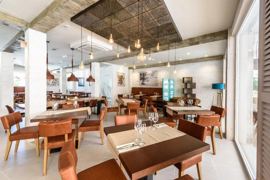 Restaurant, Plaza Santa Ponsa Boutique Hotel -Adults Only, Majorca