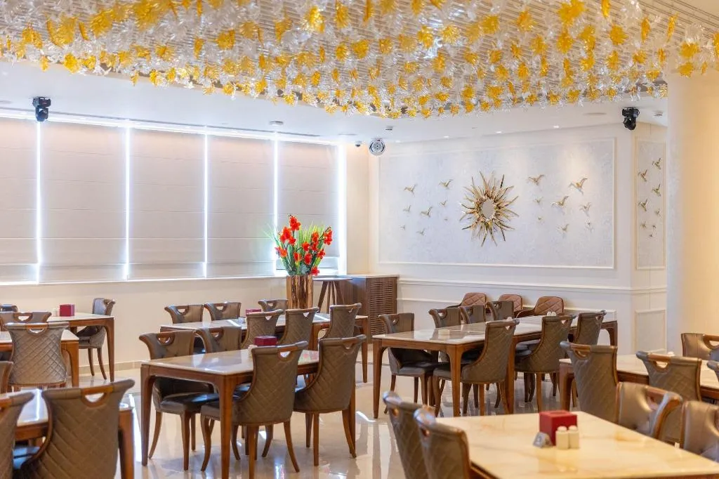 Restaurant, Leonardo Boutique Hotel Larnaca, Cyprus