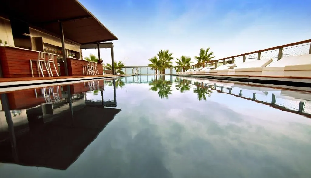 Pool, Renaissance Barcelona Fira, Barcelona