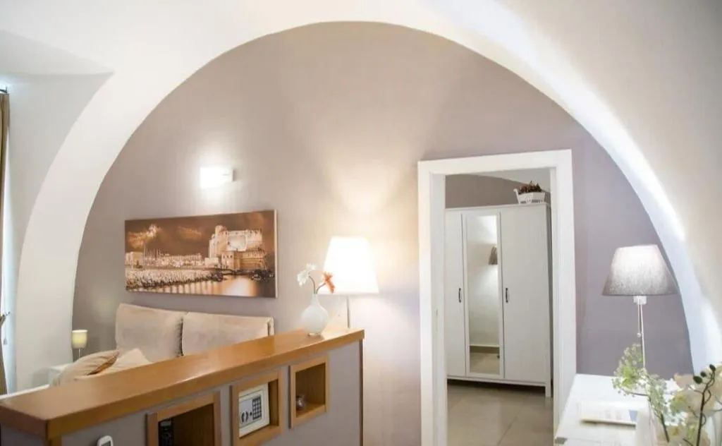 Room, Chiaia Suites, Naples