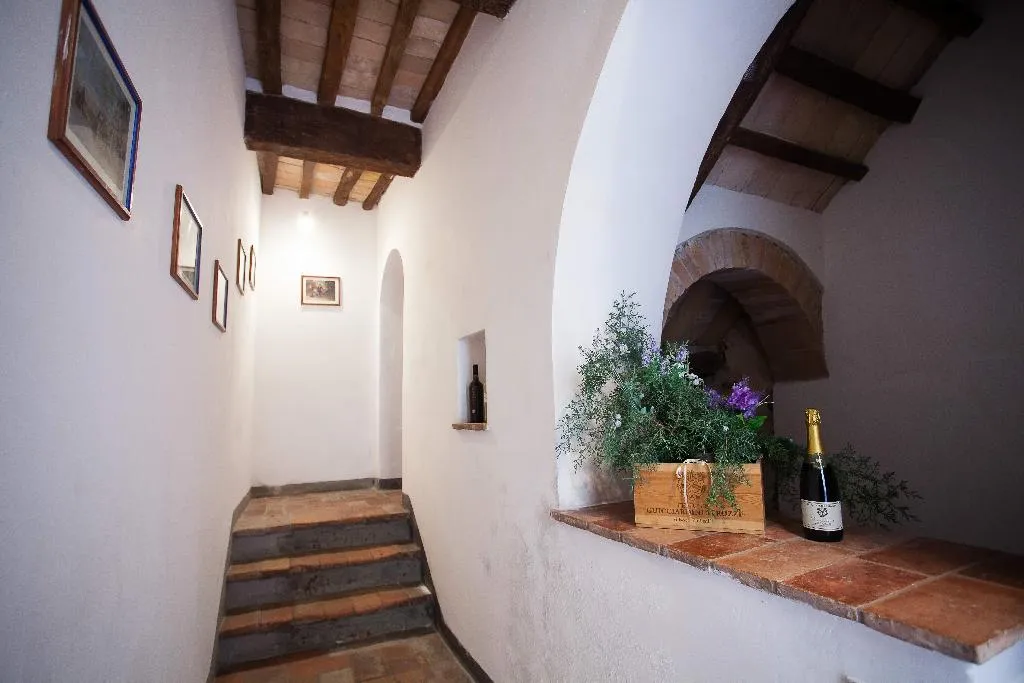 APARTMENT TWO BEDROOMS Room, Fattoria Guicciardini, Florence