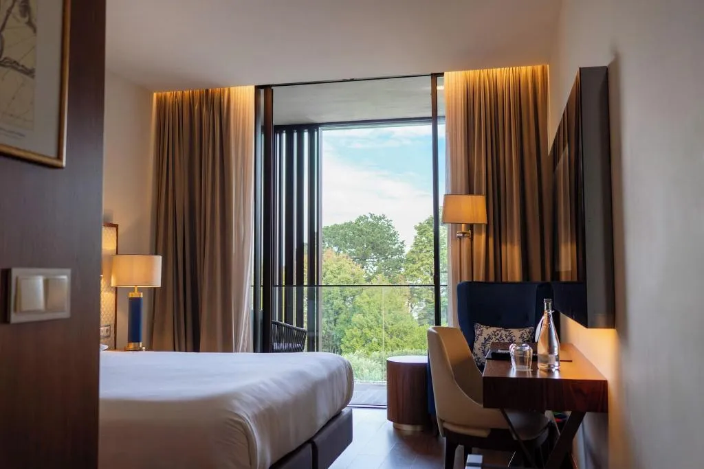 Room, Boeira Garden Hotel Porto Gaia, Curio Collection, Porto