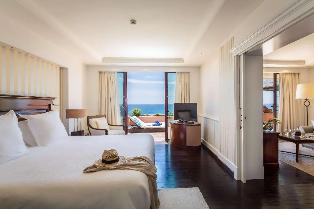 JUNIOR SUITE KING SIZE BED Room, Hacienda del Mar member of Meliá Collection, Costa Del Sol