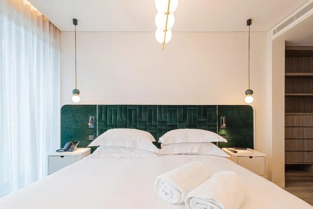 SUITE CITY VIEW Room, Luster Hotel, Lisbon