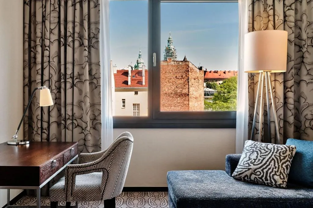 DOUBLE GRAND WITH VIEWS Room, Sheraton Grand Krakow, Krakow
