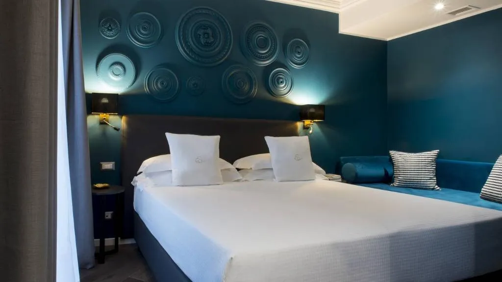 JUNIOR SUITE CAPACITY 3 Room, Sonder Missori, Milan