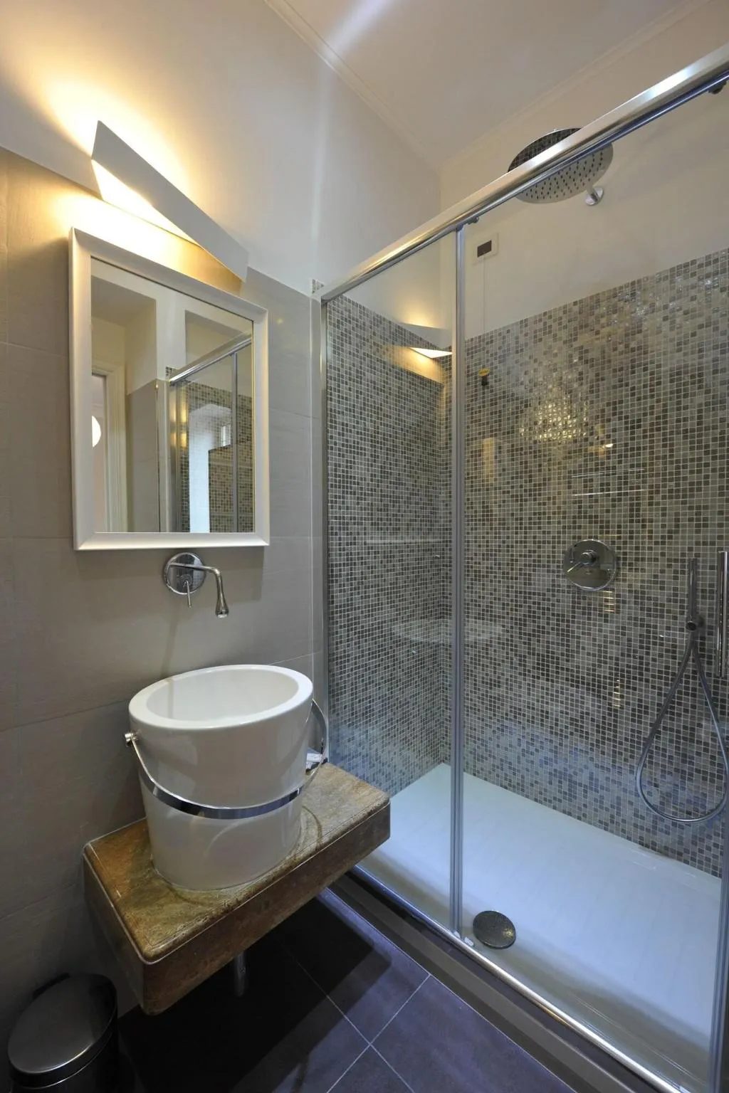 Room, Villa Zaccardi, Rome