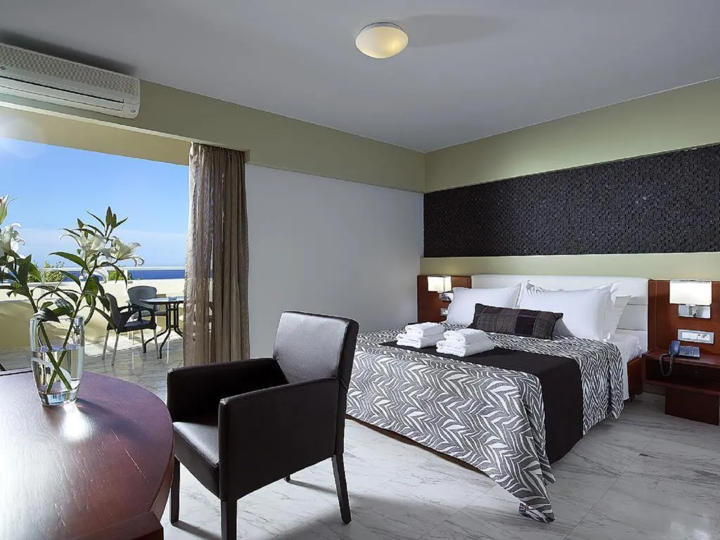 Room, Eleftheria, Crete