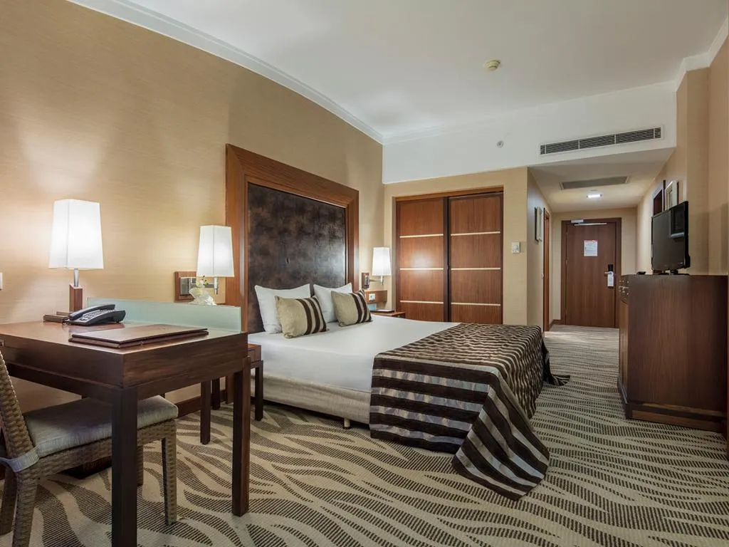 DOUBLE MOUNTAIN VIEW Room, Rixos Sungate Land of Legend Theme Park FreeAcces, Antalya