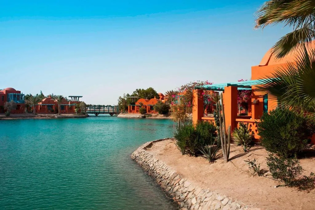 DOUBLE SUPERIOR KING BED Room, Sheraton Miramar, Red Sea Riviera
