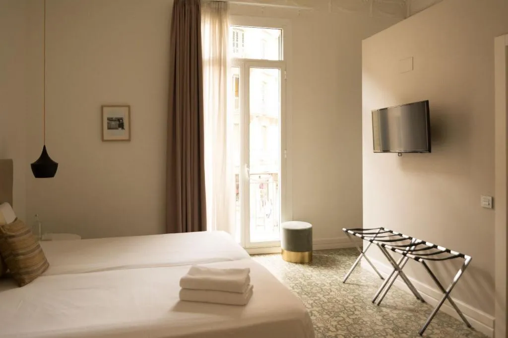 Room, Forgetmenot, Barcelona