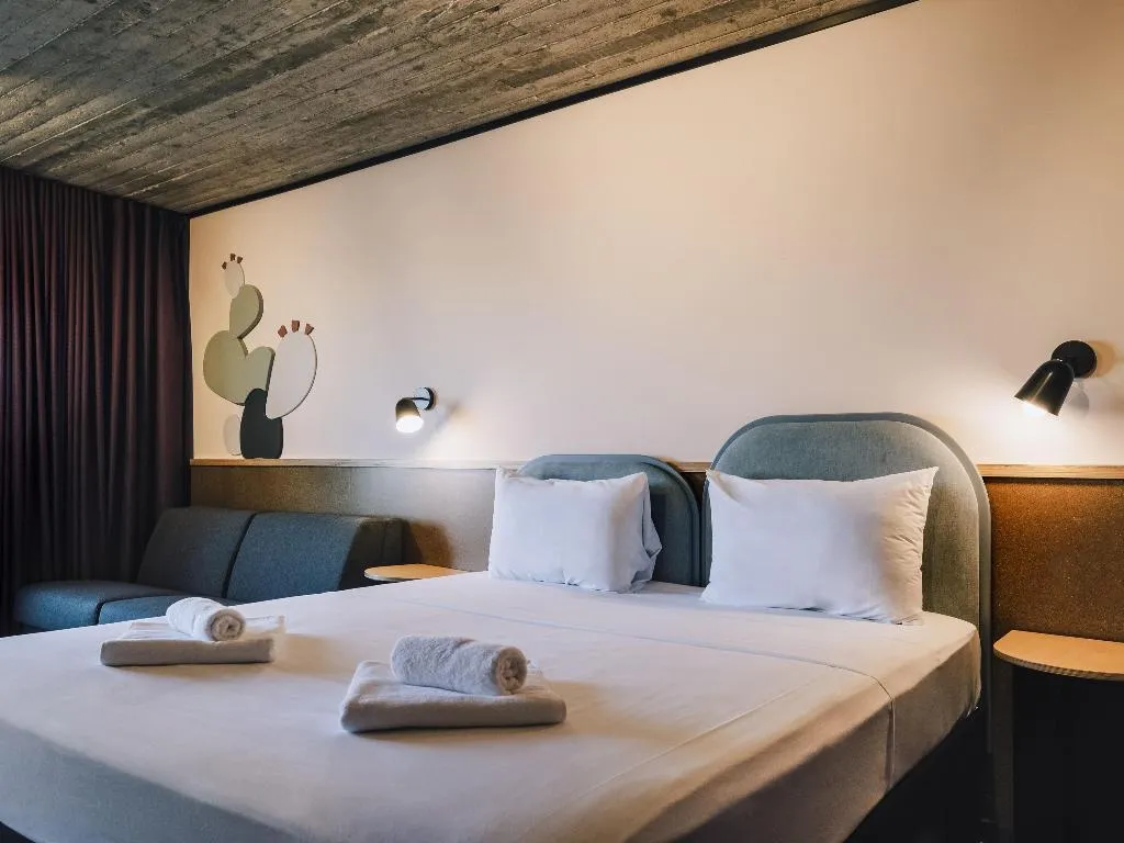 Room, ibis Styles ST Pauls Bay Malta, Malta
