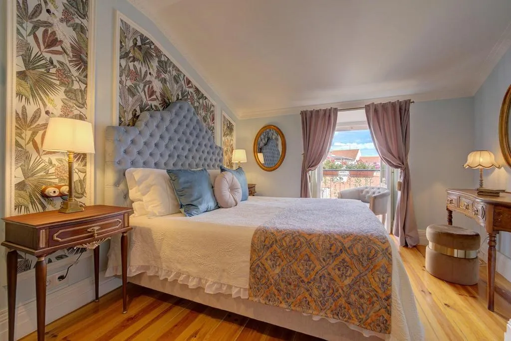 DOUBLE QUEEN SIZE BED Room, Palácio das Especiarias, Lisbon