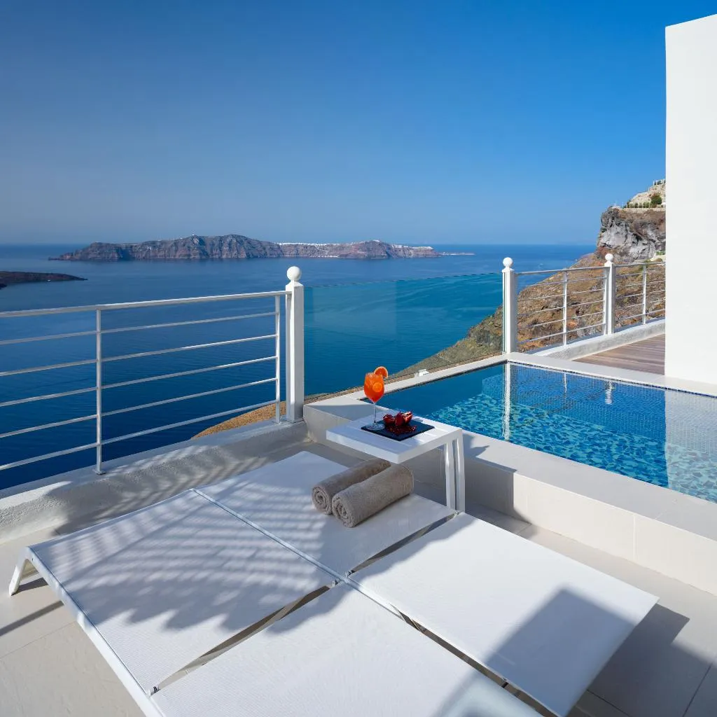 VILLA HONEYMOON Room, Nefeles Luxury Suites, Santorini