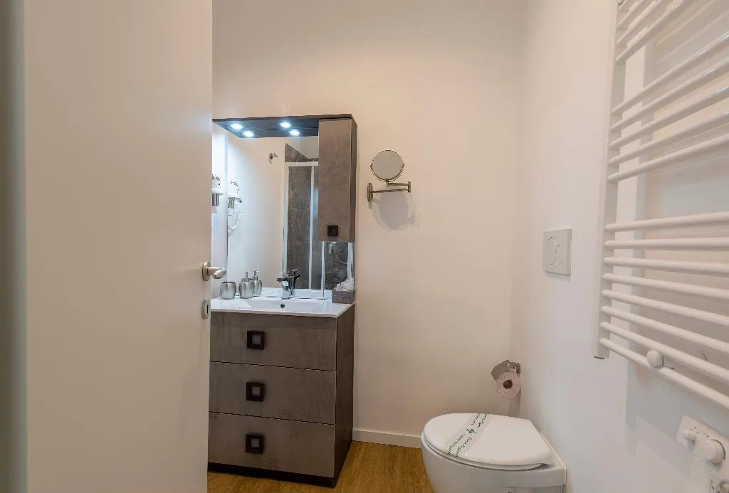 DOUBLE SUPERIOR Room, Guest House Ventisei Scalini A Trastevere, Rome