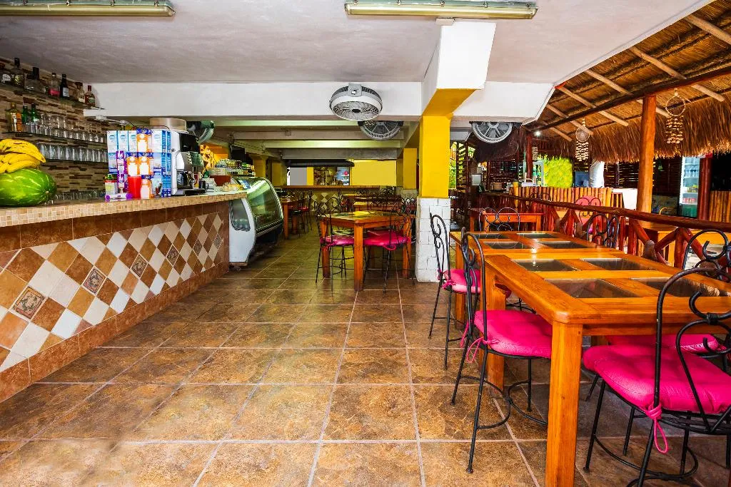 Restaurant, OYO Hotel Playa Del Carmen, Playa Del Carmen