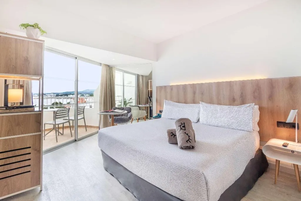 Room CONNECTING ROOM Room, Innside Ibiza Beach, Ibiza