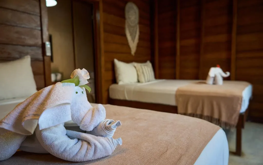 QUADRUPLE DELUXE Room, Coconut By ÓOL Hotels, Cancun Area