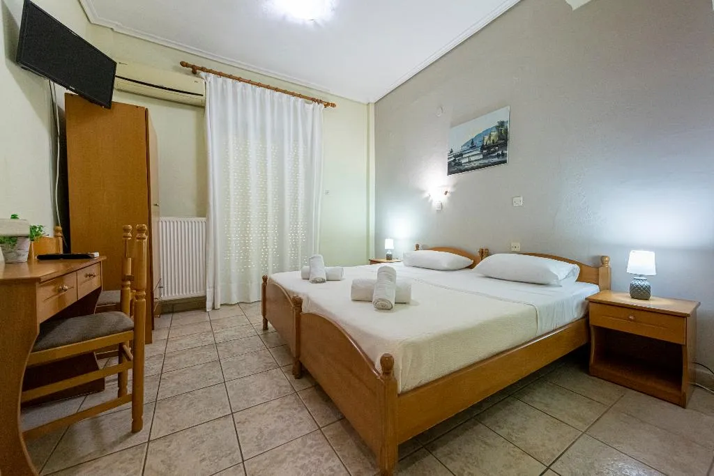 TWIN WITH BALCONY Room, Lucia Hotel Paralia, Thessaloniki