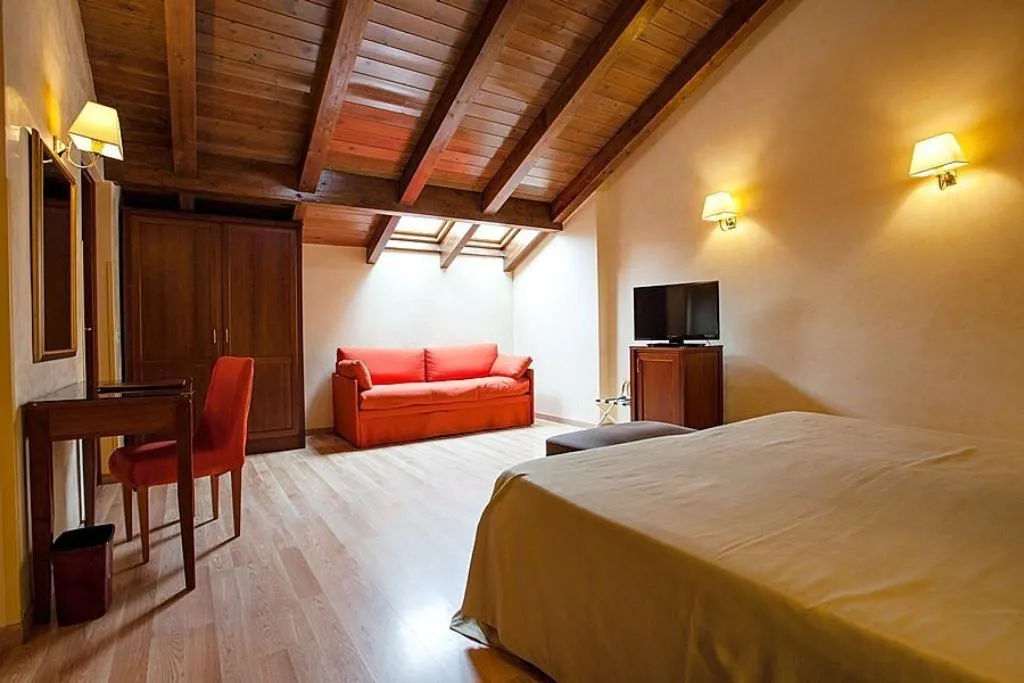 DOUBLE SINGLE USE STANDARD Room, Camelia, Rome